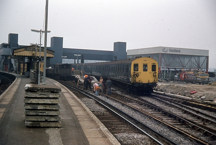 Dartford Station: 1973