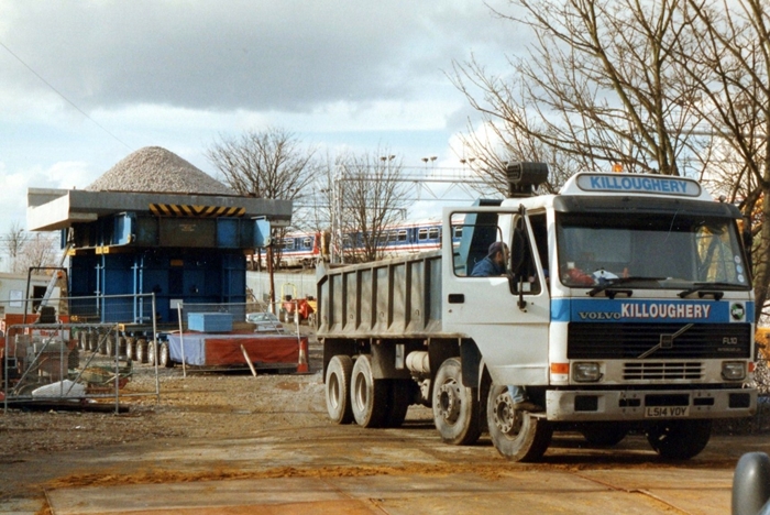 Woodlands Road Bridge: February 1999