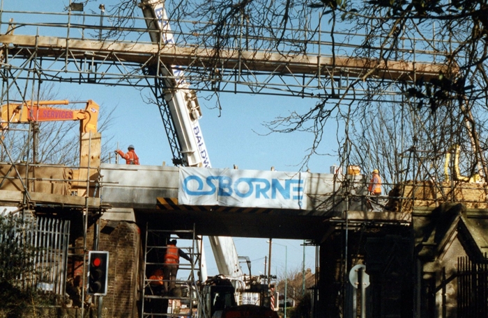 Woodlands Road Bridge: February 1999