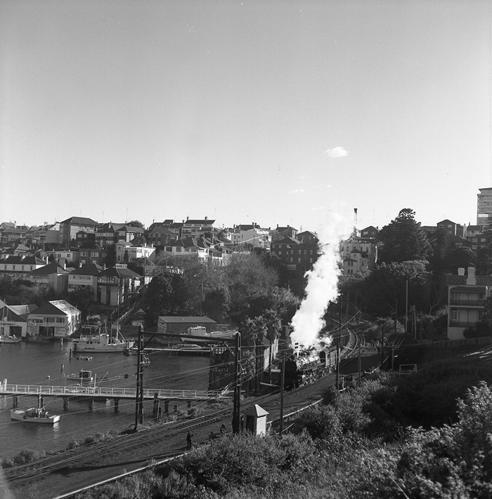 Lavender Bay Line: 1971