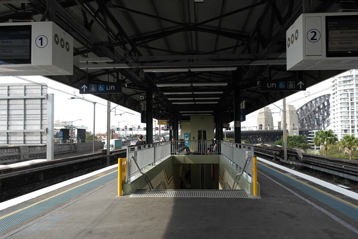 Milsons Point: 17th March 2015