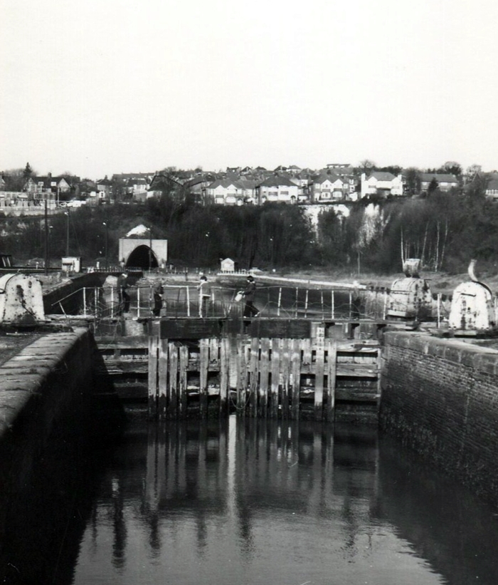 Strood Dock: Early 1970s